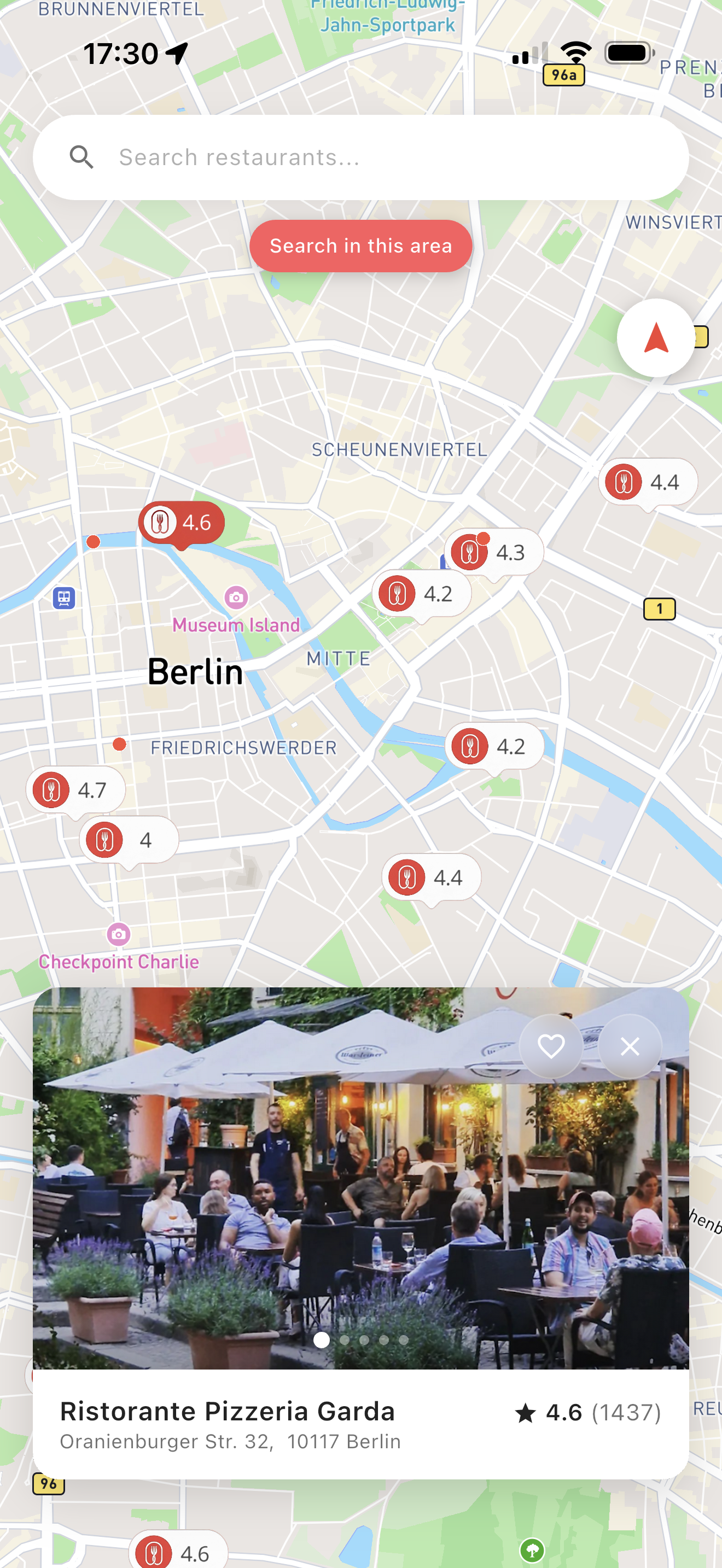 Interactive map with restaurant locations and ratings
